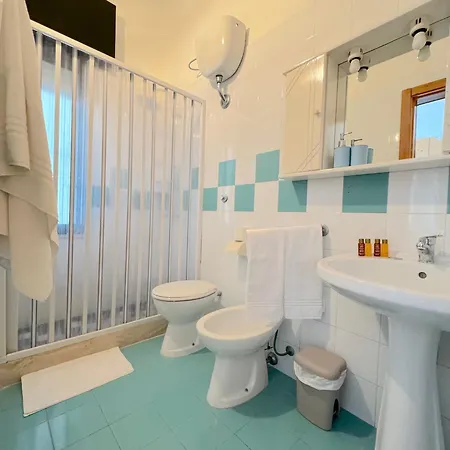 Inspiren Only Teeneger- Baia Апартаменты *